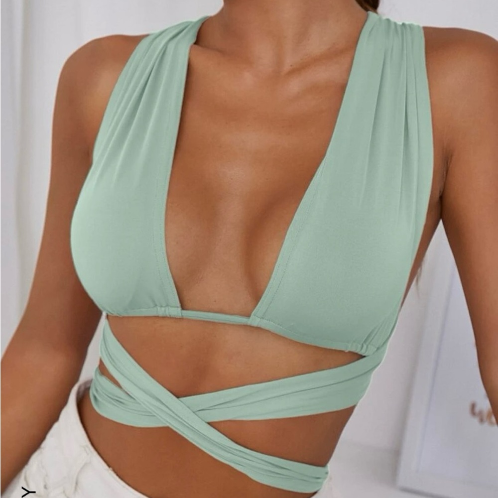Crisscross tie back crop top